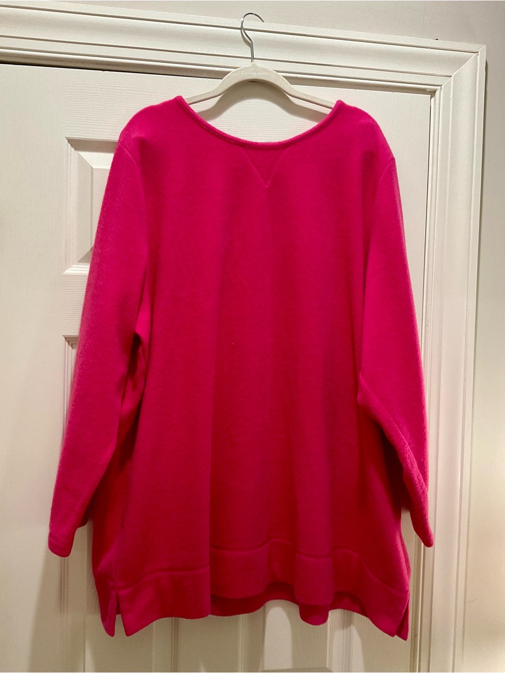 Brookstone Bright Fuchsia Relaxed Crewneck Sweater